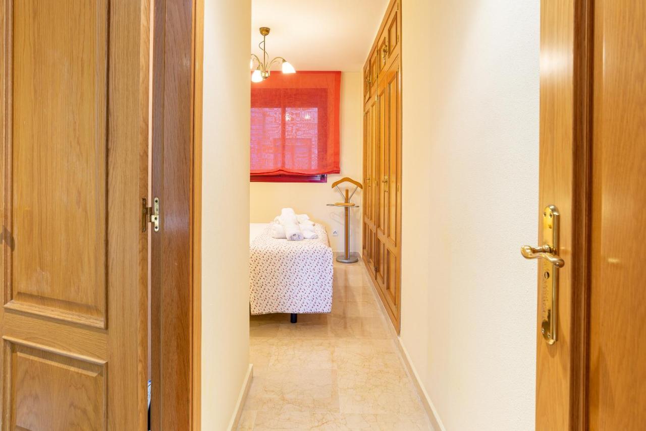 Apartamento Con Parking Puerto Nuevo 8 Malaga Exterior photo