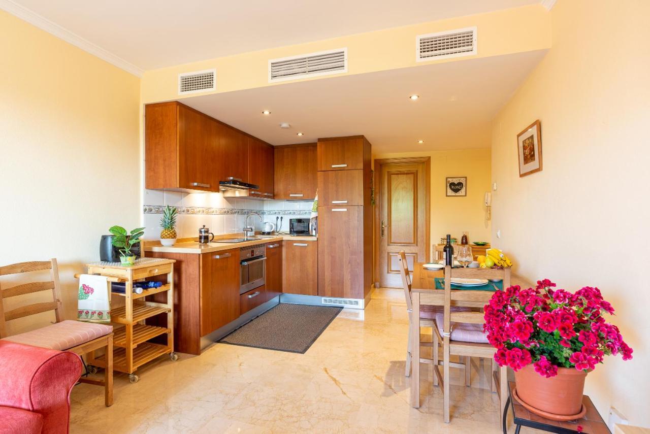 Apartamento Con Parking Puerto Nuevo 8 Malaga Exterior photo